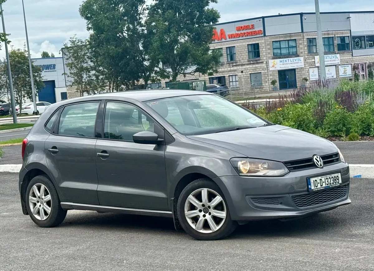 Volkswagen Polo €6200€ year 2010 - Image 1