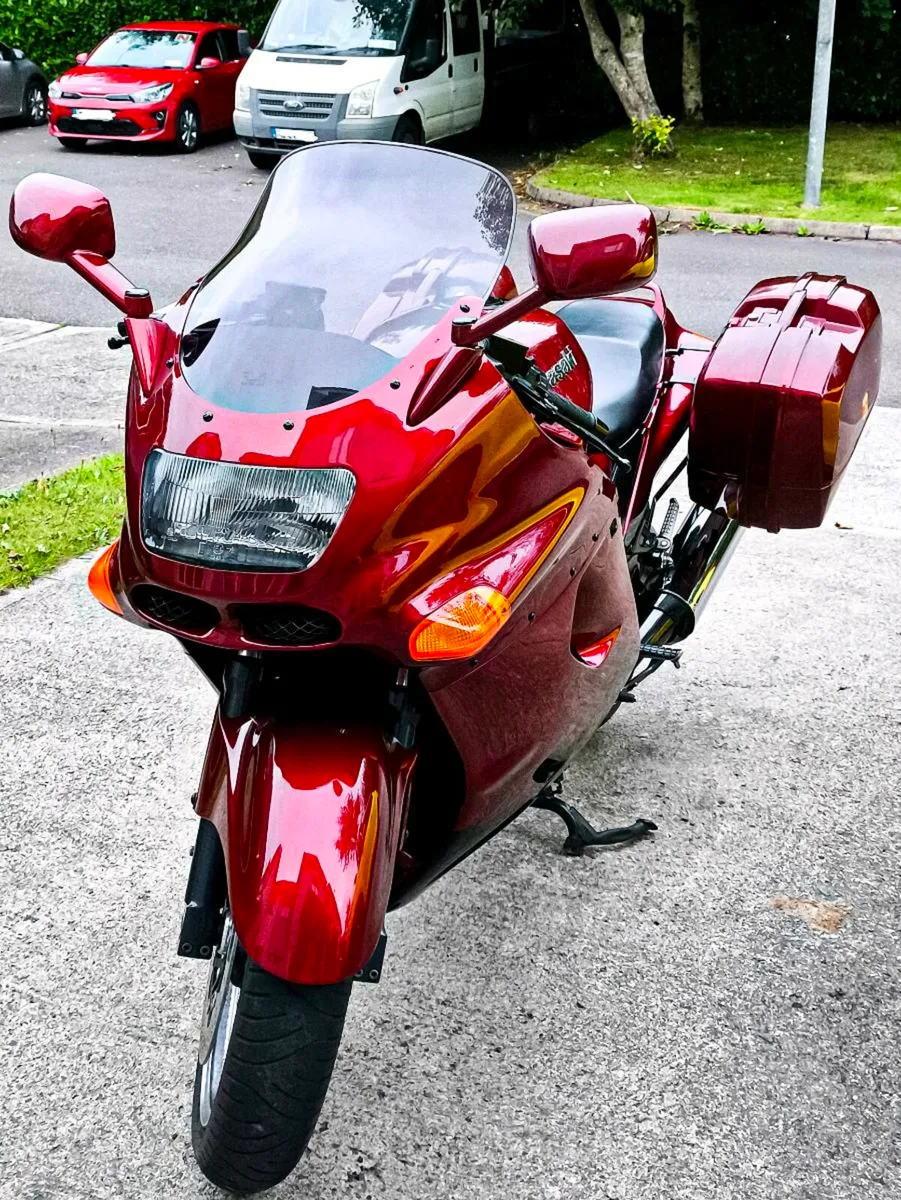 Kawasaki Zzr 1100 - Image 2