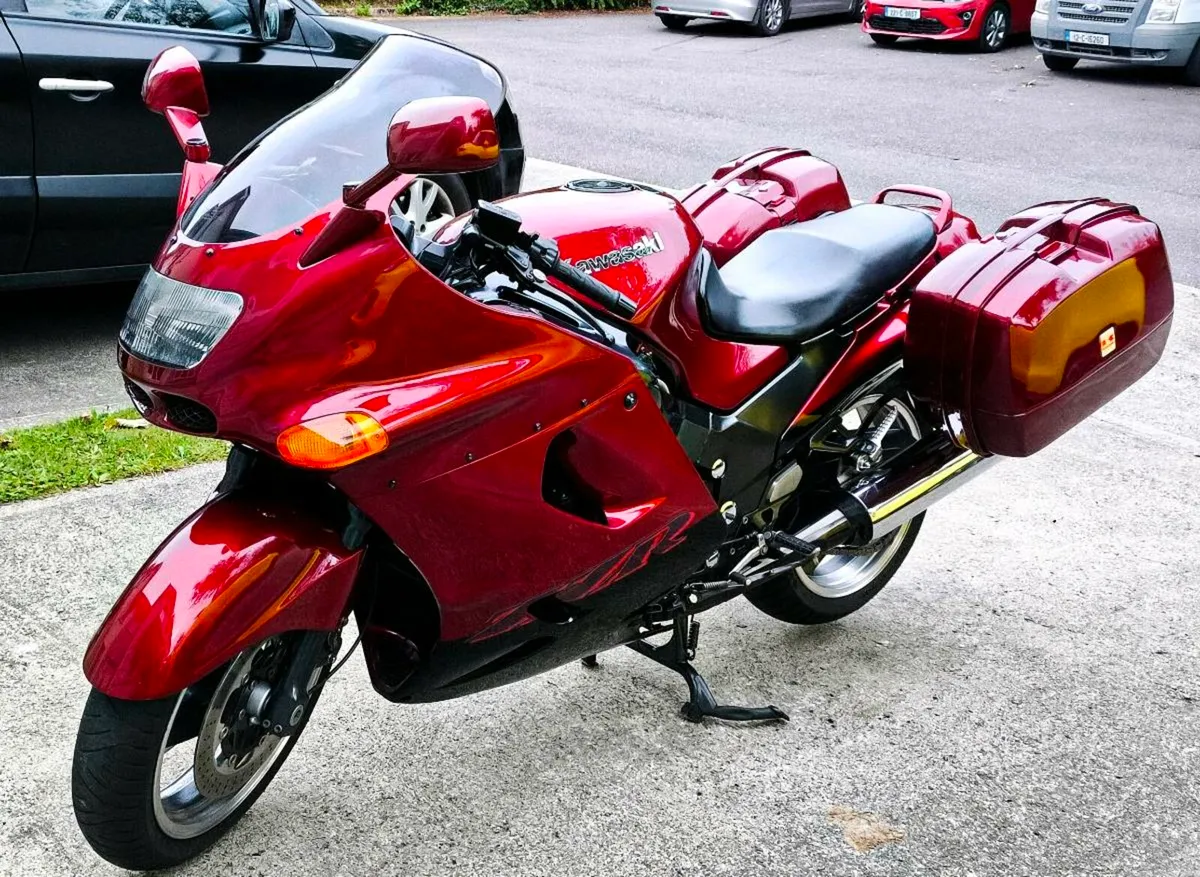 Kawasaki Zzr 1100 - Image 3