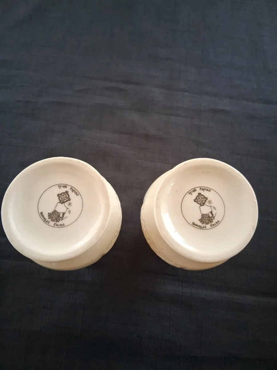 2 Small Donegal China Vases - Image 2