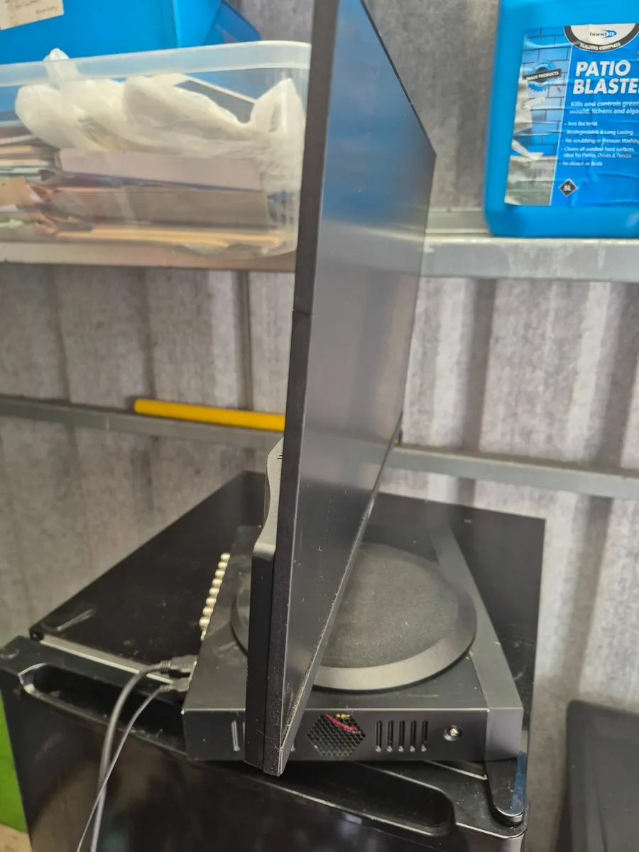 Security and entertainment items!! - Image 3