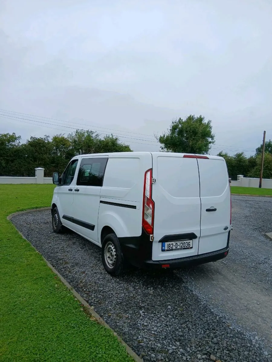 Ford Transit custom crew cab - Image 3