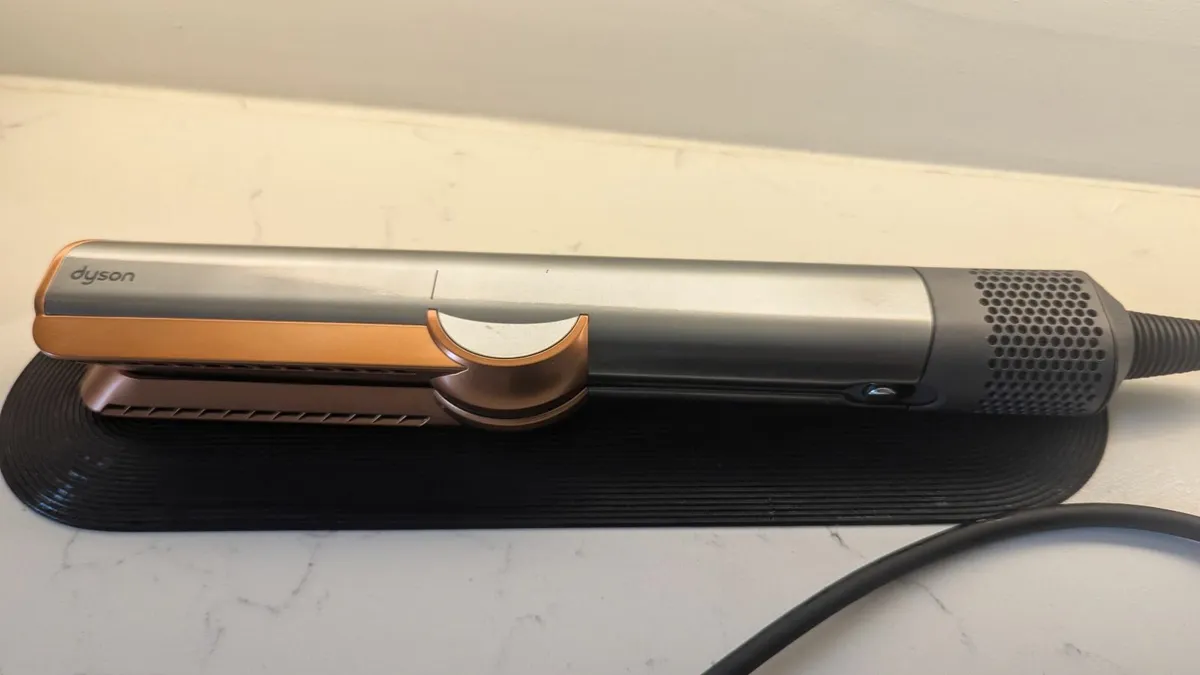 Dyson Airstrait - Image 2