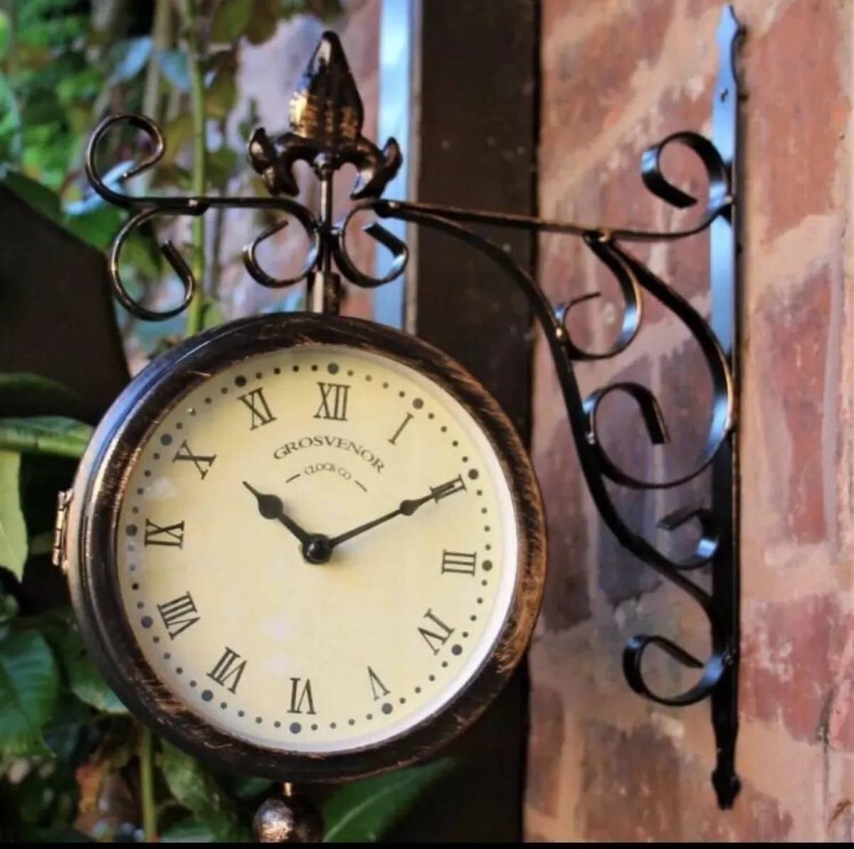 NEW Garden Station Outdoor Wall Clock Thermometer - Image 3