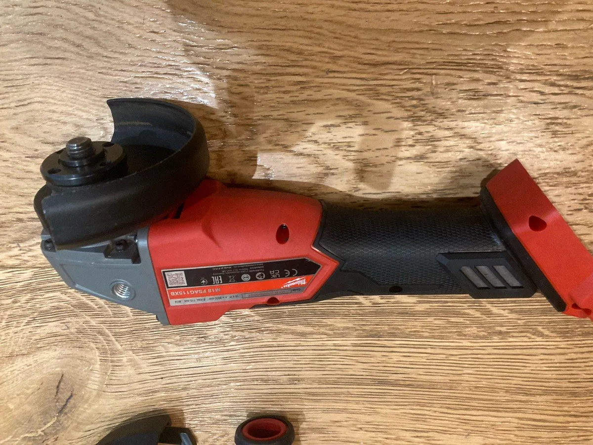 Milwaukee Angle Grinder - Image 3