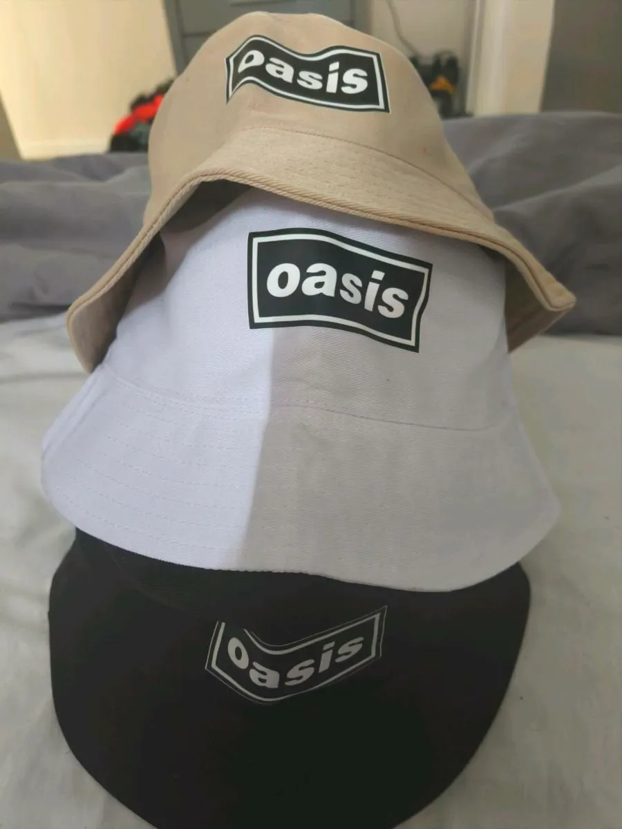 Oasis merch - Image 1
