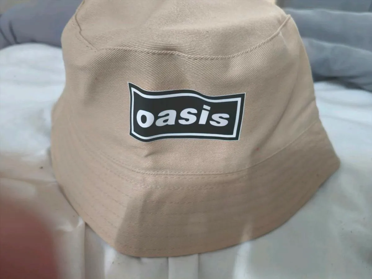 Oasis merch - Image 2