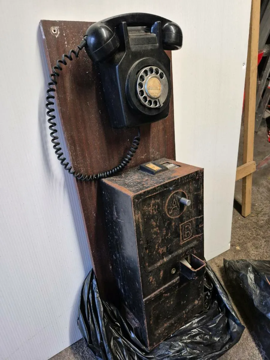 Irish A B Telephone complete. - Image 1