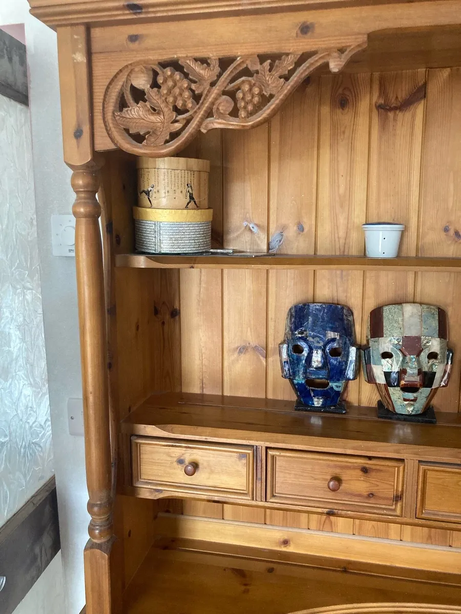 Pine dresser - Image 3