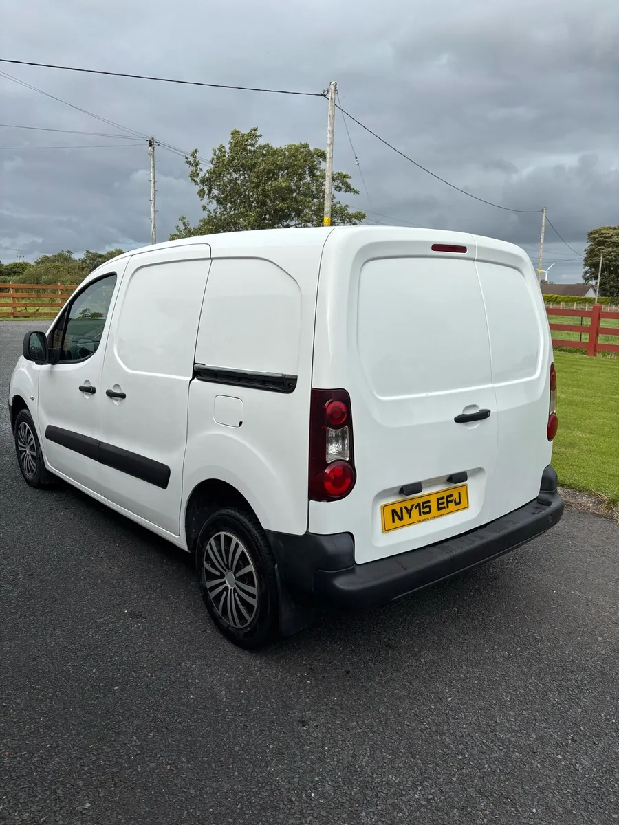 2016 Peugeot partner 200vrt (berlingo) - Image 2