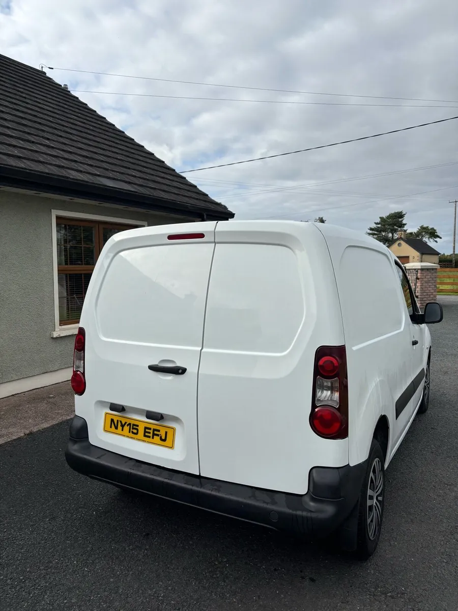2016 Peugeot partner 200vrt (berlingo) - Image 3