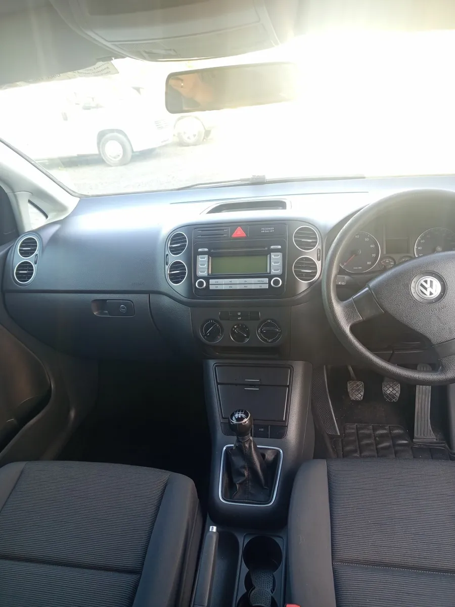 Volkswagen Golf Plus - Image 4