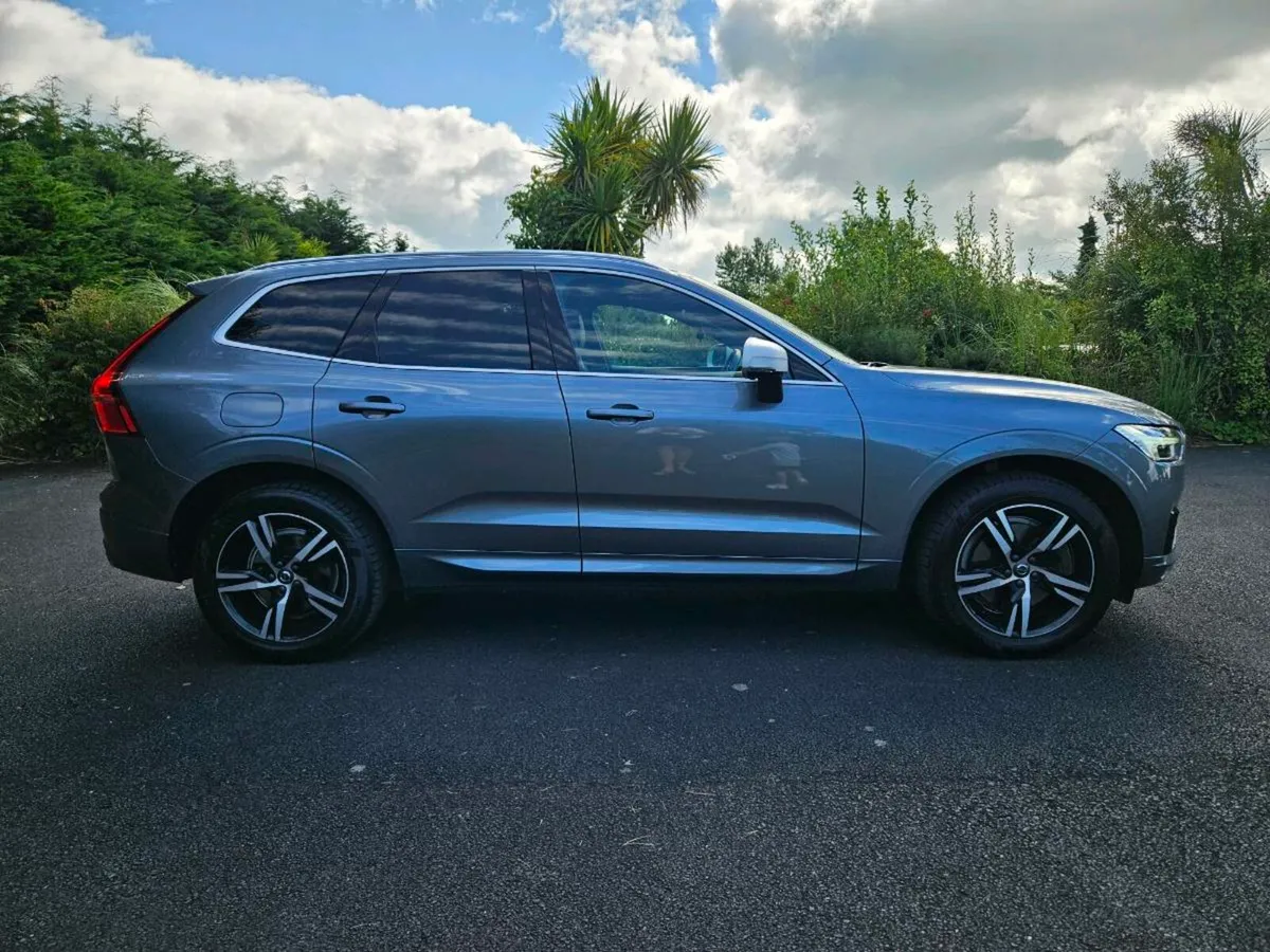 2018 VOLVO XC60 400HP HYBRID - Image 3