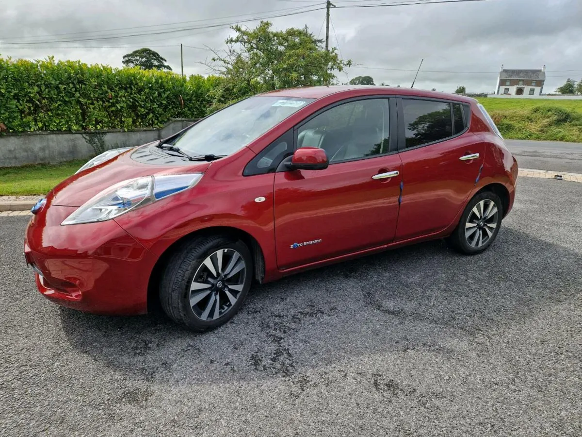 Nissan Leaf SVE Tekna 30Kwh Battery - Image 1