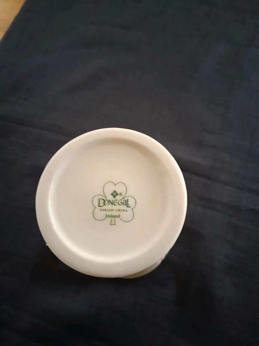Donegal China Vase - Image 2