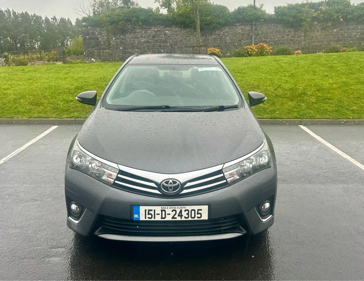 Toyota Corolla - Image 2