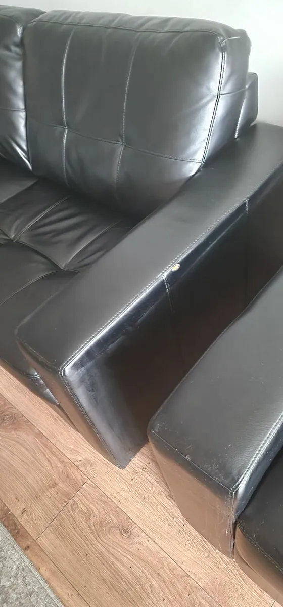 2 piece suite - Image 3
