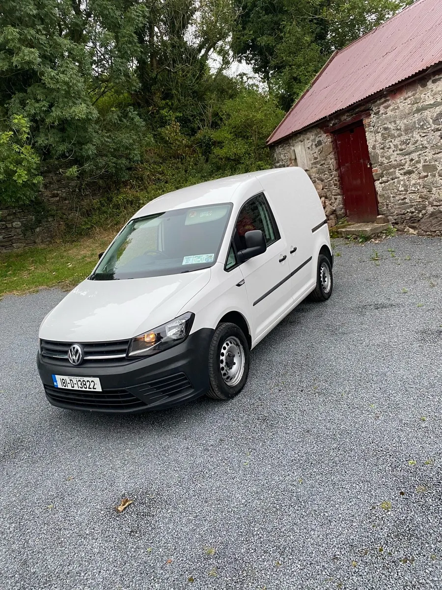 2018 caddy van - Image 1