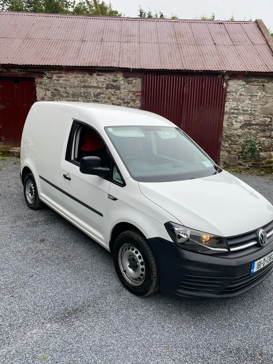2018 caddy van - Image 3