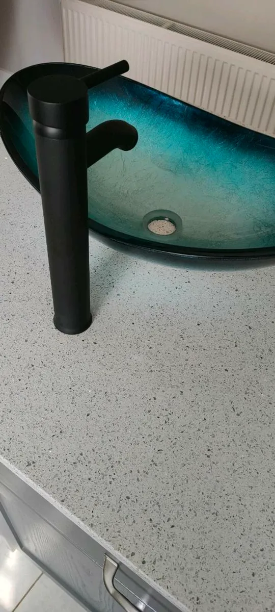 Glass sink basin - Image 4