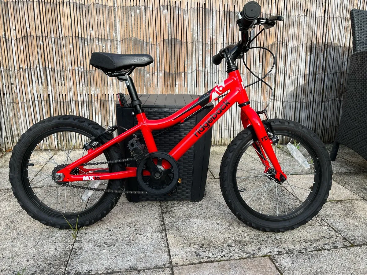 Red Ridgeback MX16 Kids Bike - Image 1