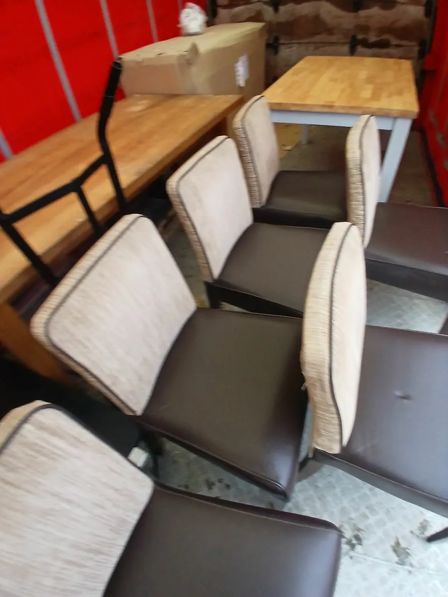 Table & chairs ......lot of (6)....delivered - Image 3
