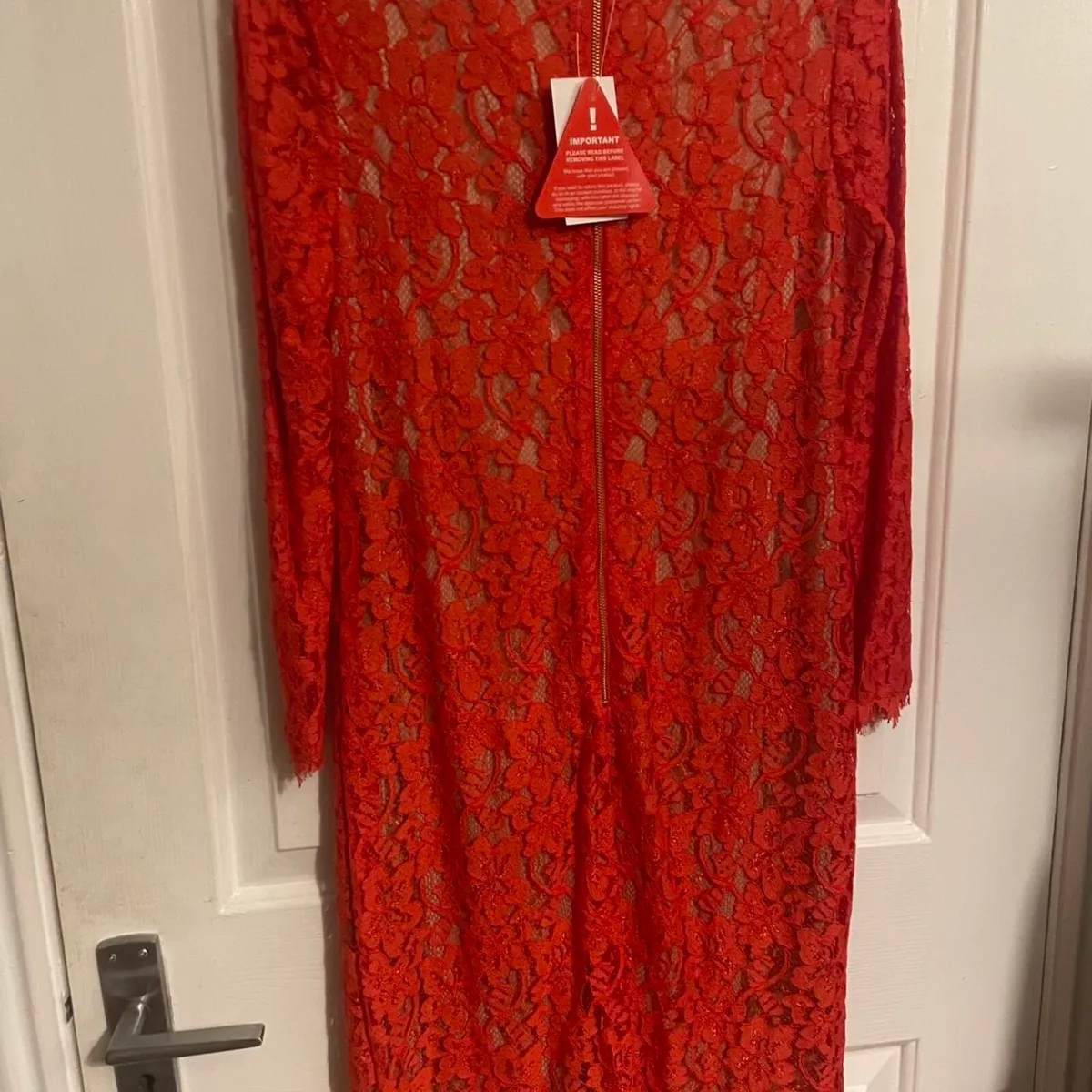 Dorothy Perkins red lace dress - Image 4