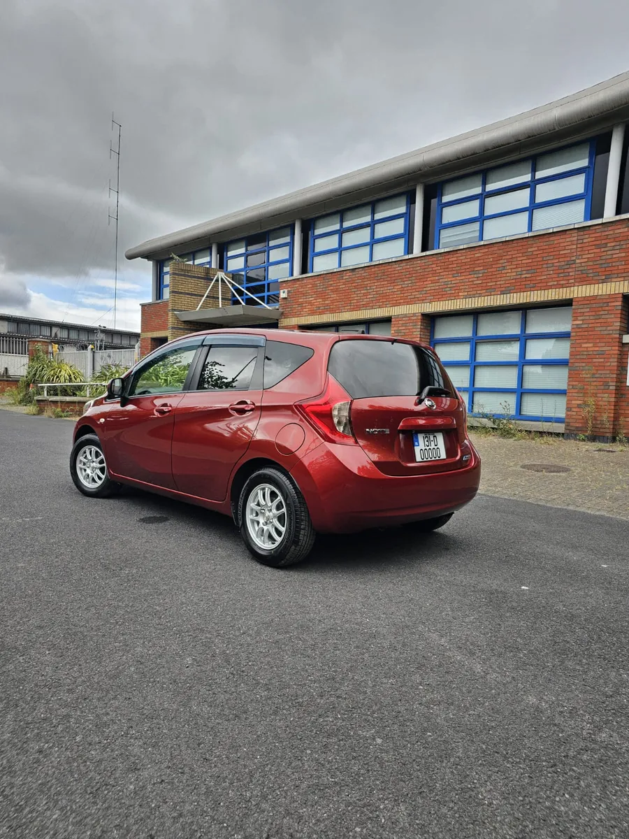 Nissan Note 2013 Automatic - Image 4