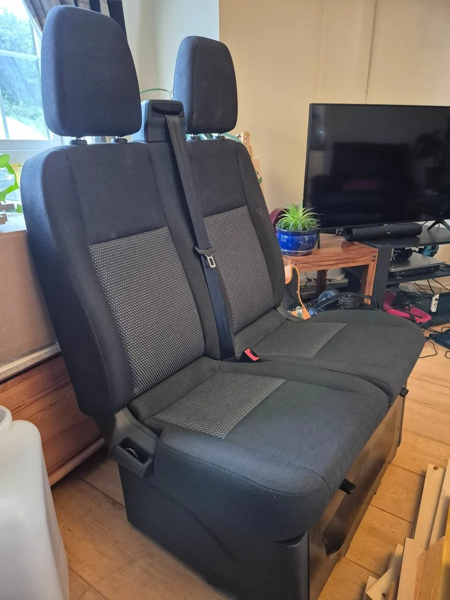 Ford Transit Custom Crew Cab Seats - Image 3