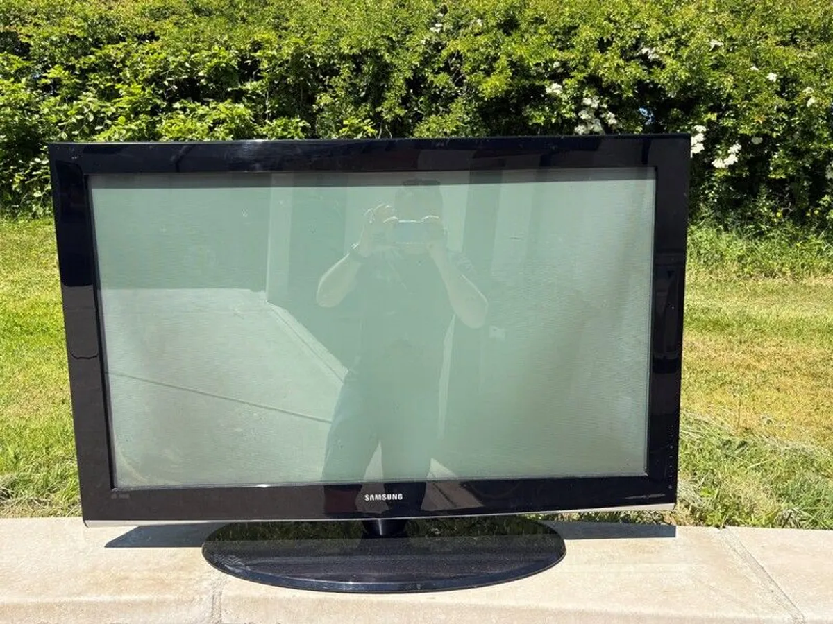Samsung 42" Plasma Television - Image 1