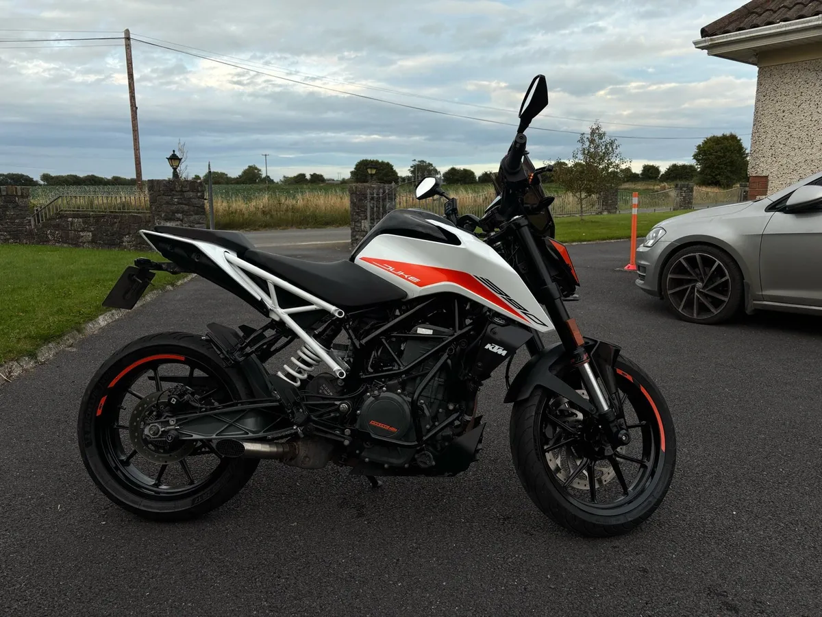 Ktm 390 duke 2021 - Image 3