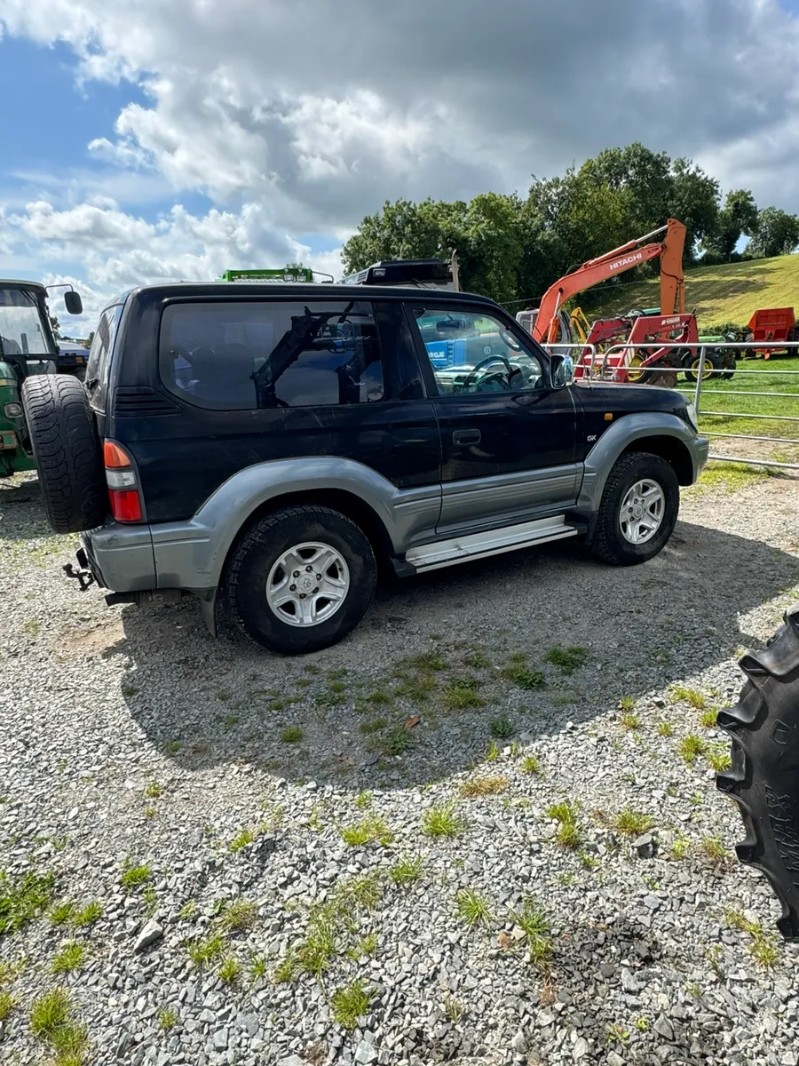 Toyota Land Cruiser - Image 2