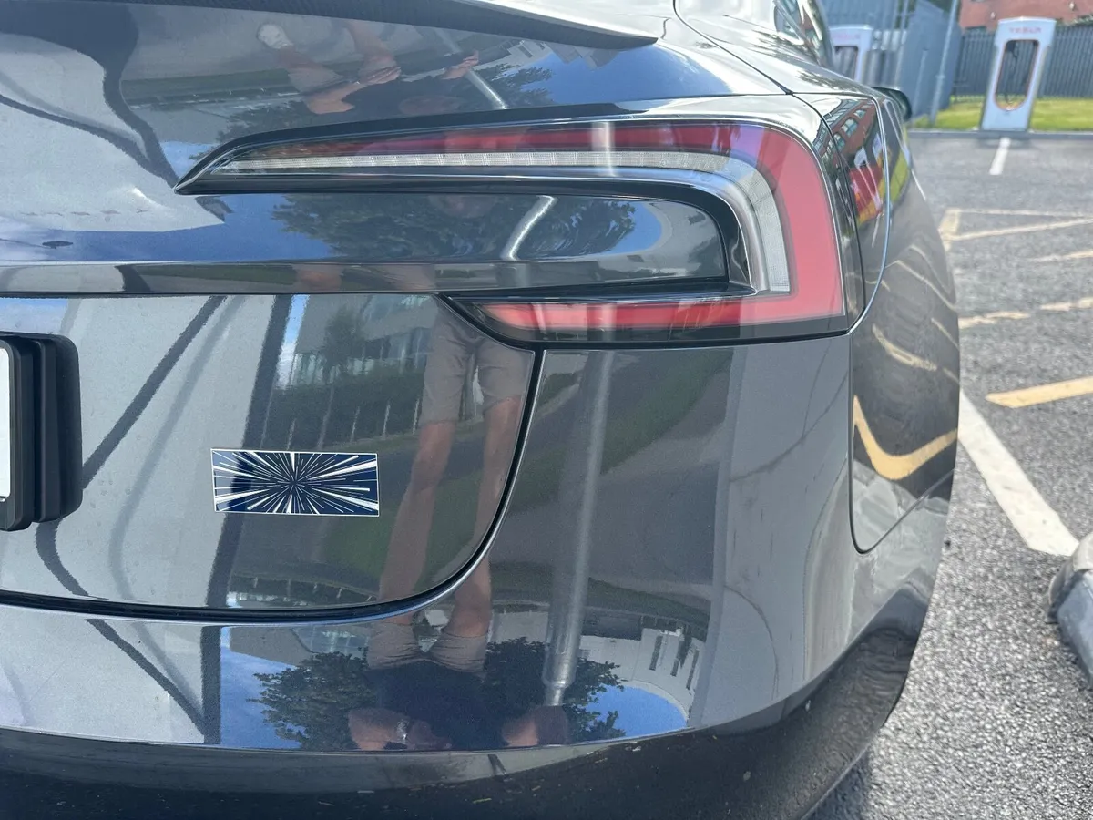 Tesla Model 3 2025 - Image 3
