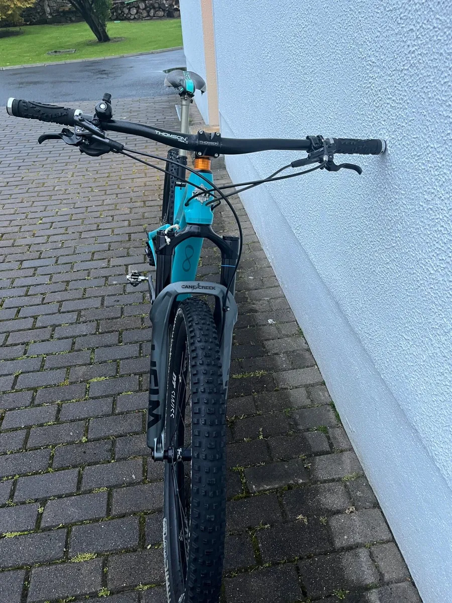Mountain bike - Image 3