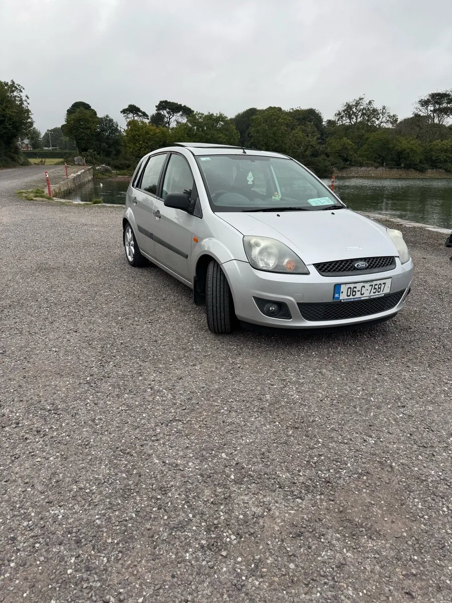 Ford Fiesta (low mileage) tax and tested - Image 2