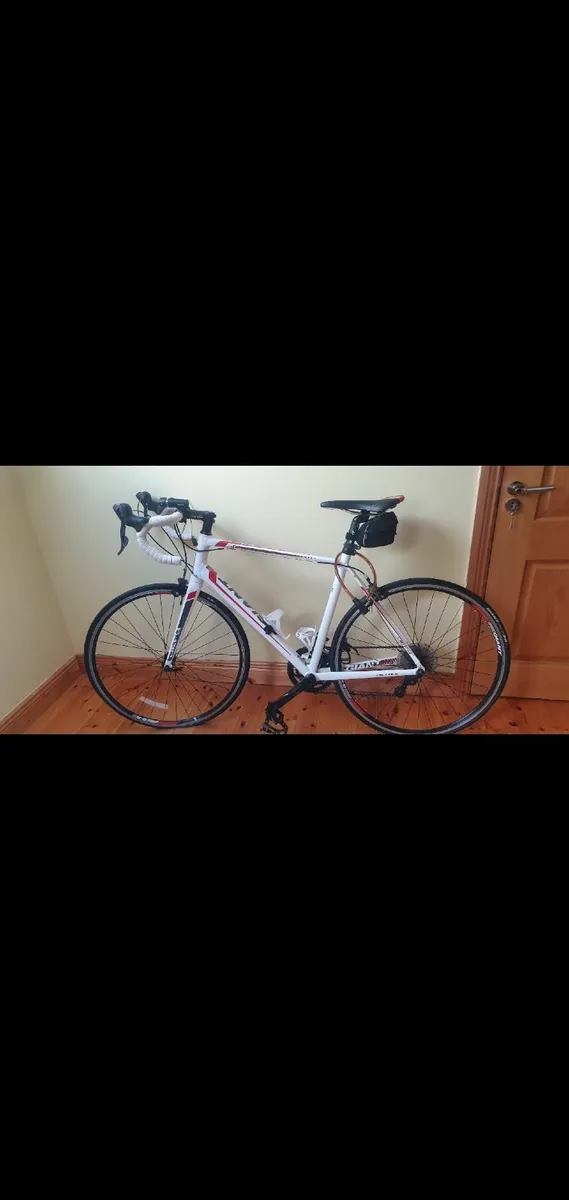 Racing Bike - Image 4