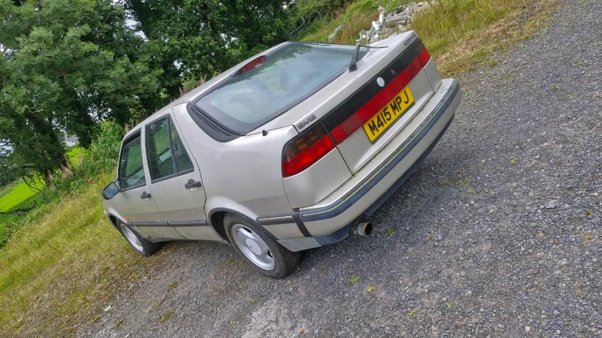 SAAB 9000 CSE 2.0 TURBO Manual - Image 2