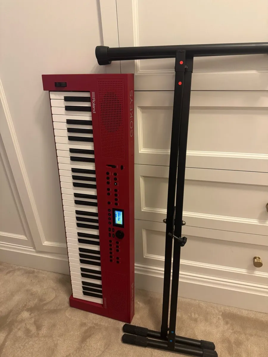 Roland Keyboard - Image 4