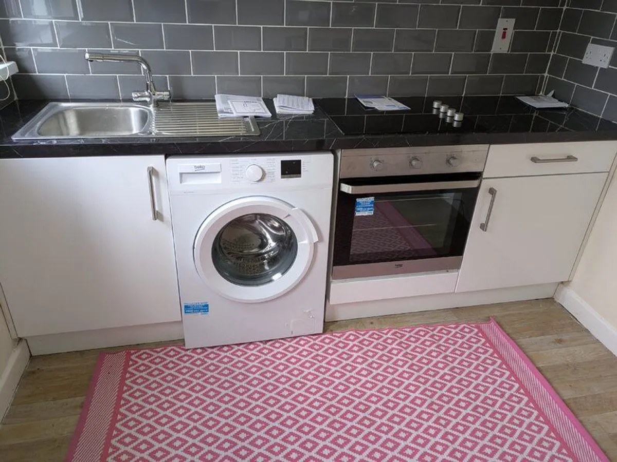Full Kitchen Set with All Essentials - Image 1