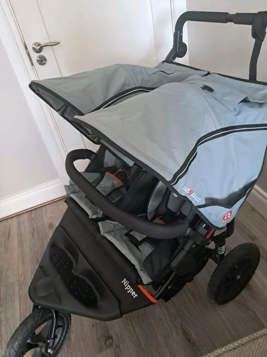 Out n About V5 Double Nipper Rocksalt Grey - Image 2