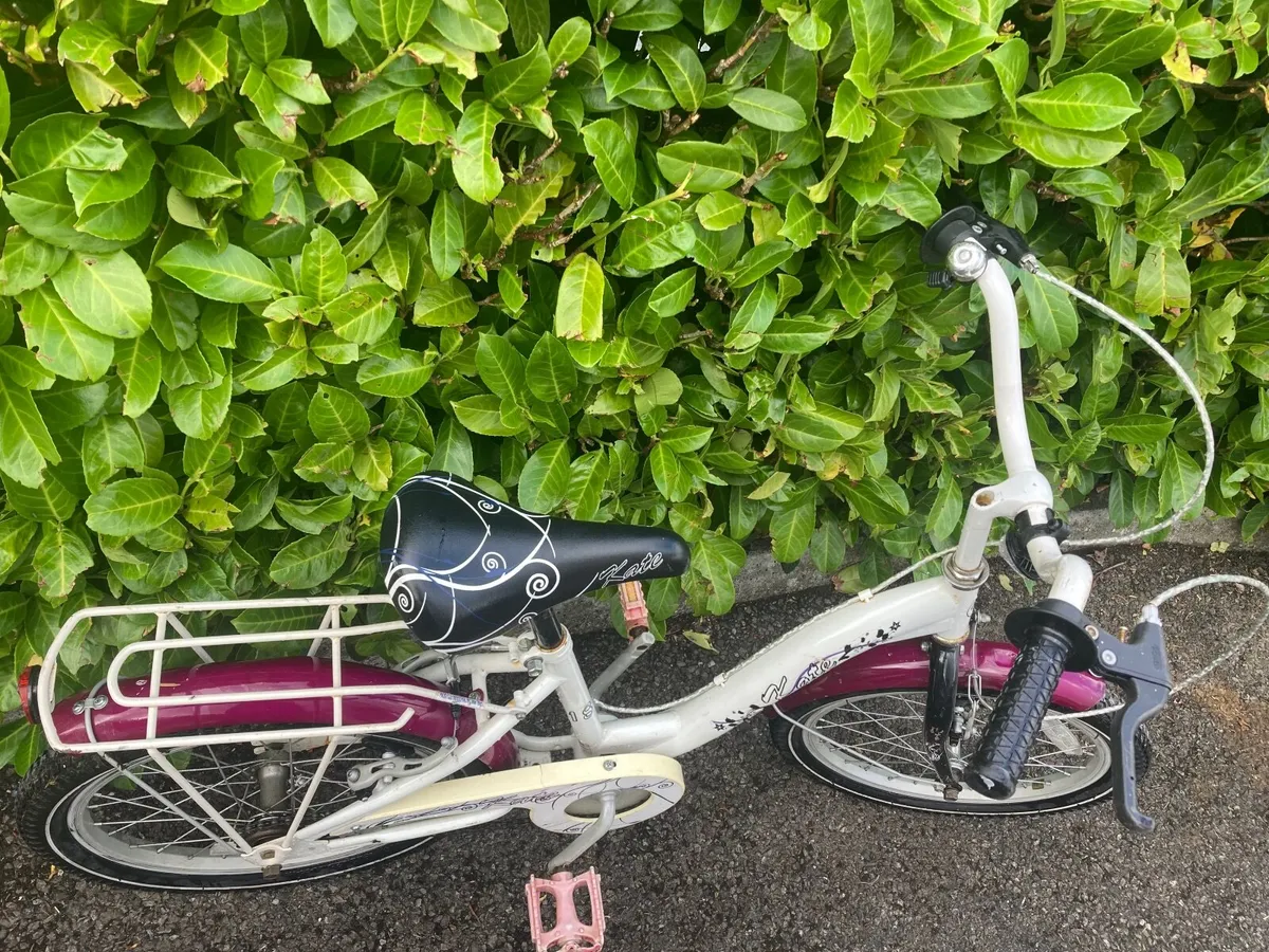 Girls bike - Image 1