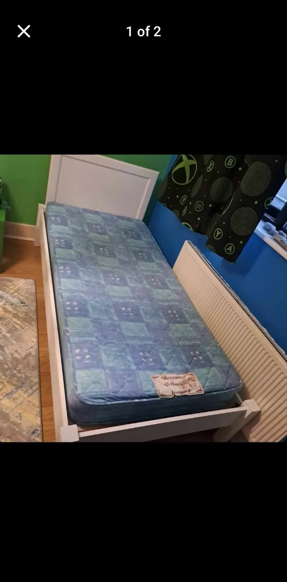 Single bed with mattress - Image 1