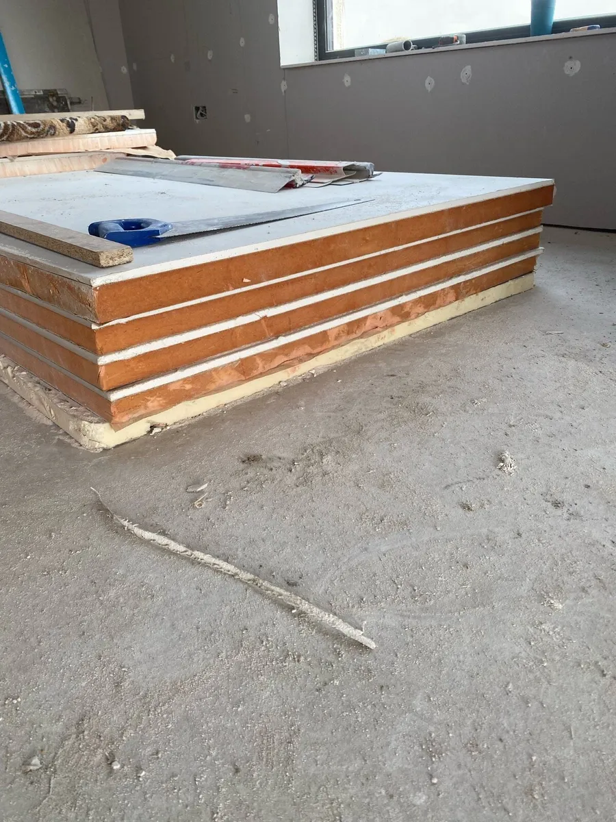 Insulated plasterboard