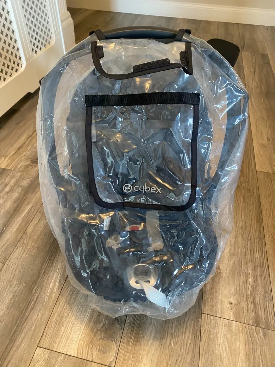 Cybex Cloud Z2 Base, Seat & Raincover - Image 4