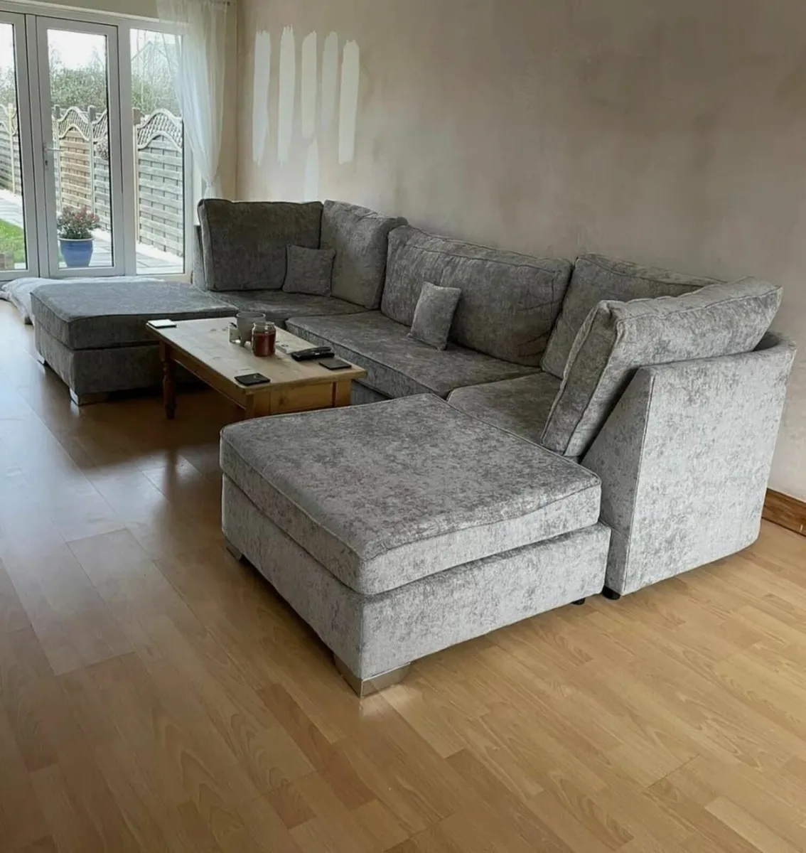Modern U-Shape Sofa – Comfortable & Stylish – Cork - Image 4