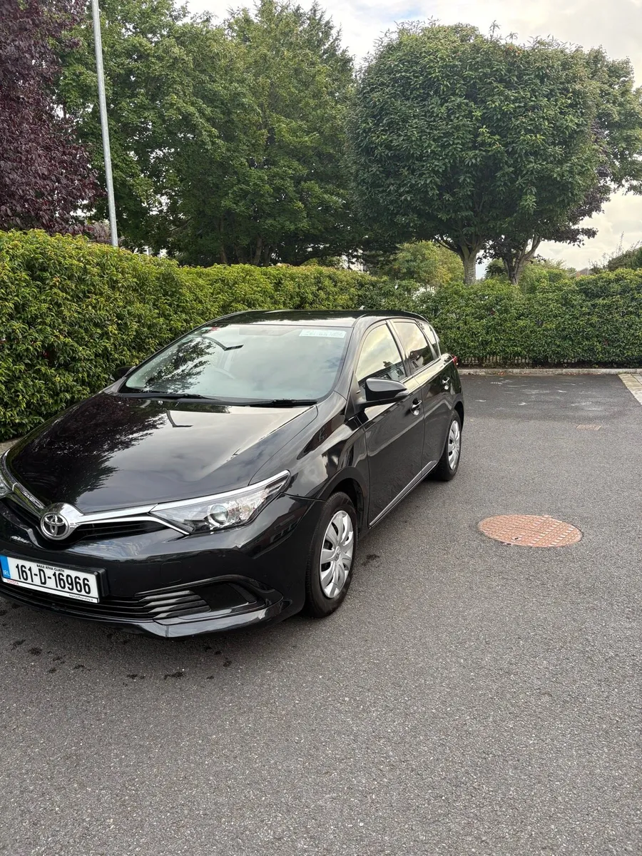 Toyota Auris 115k warranty immaculate - Image 3