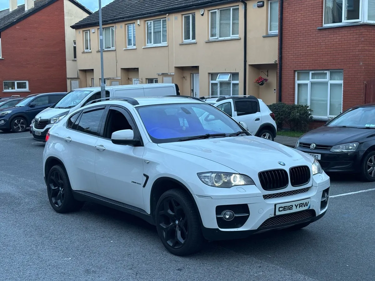 BMW X6 4.0D XDRIVE 2012 - Image 2