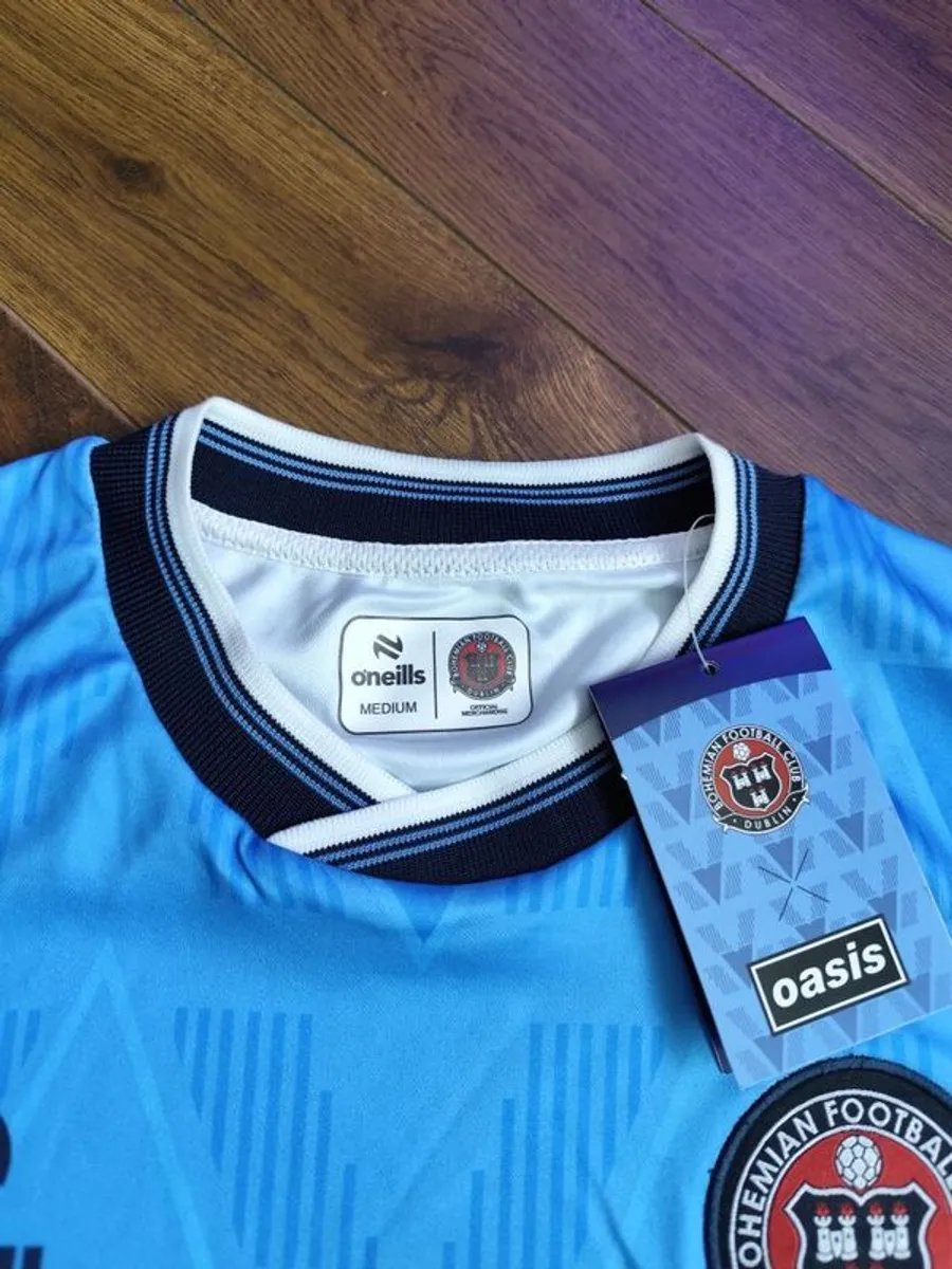 Bohemians Oasis official Jersey size M. - Image 4