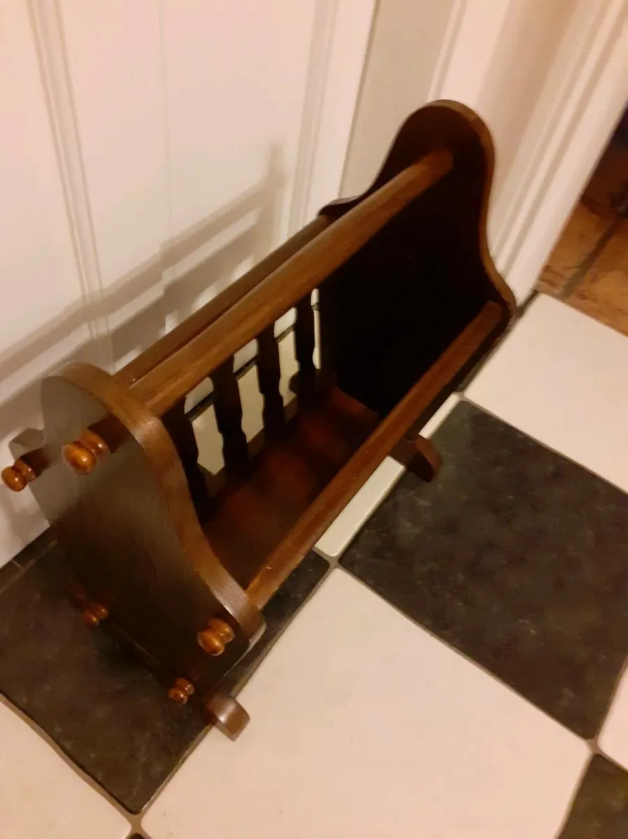 Magazine/Newspaper Holder - Image 3