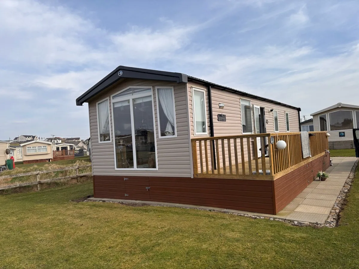 Mobile home - Image 1